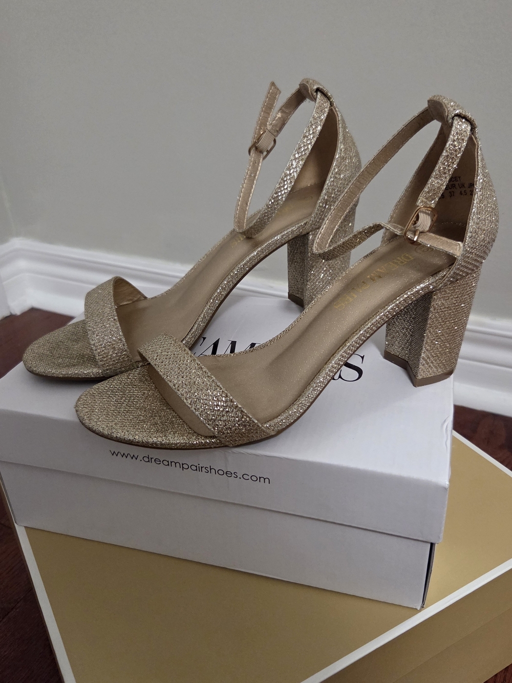 Women's Gold Glitter Block Heel Sandals